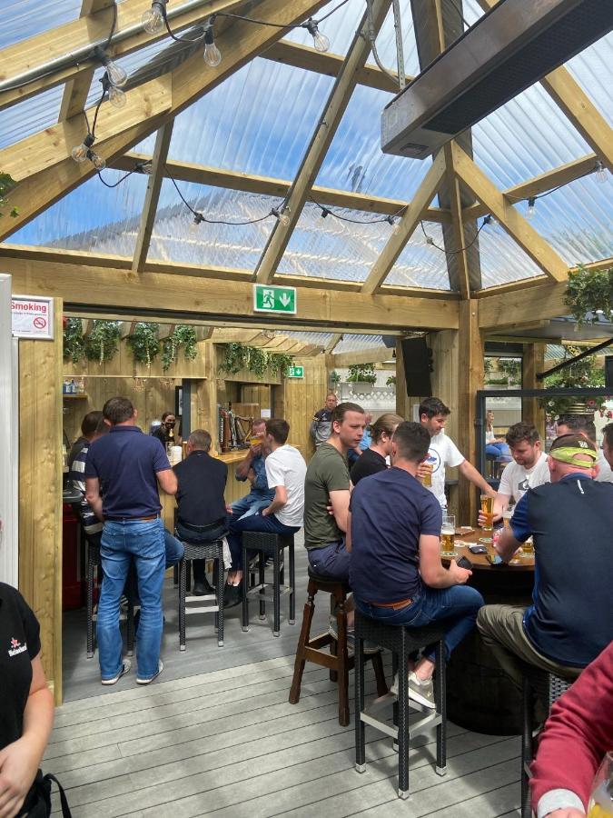The Copper Still Bar Restaurant & Boutique Rooms Dromod Bagian luar foto