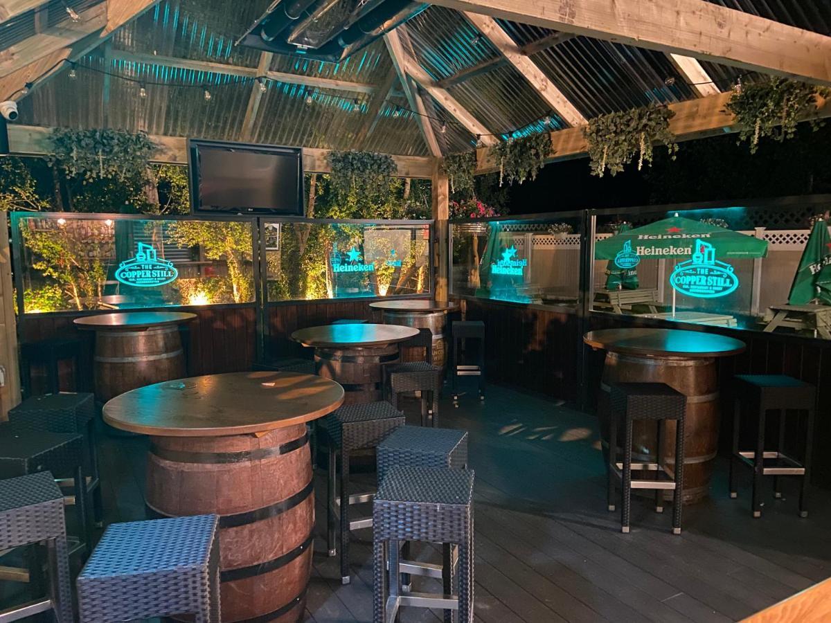 The Copper Still Bar Restaurant & Boutique Rooms Dromod Bagian luar foto