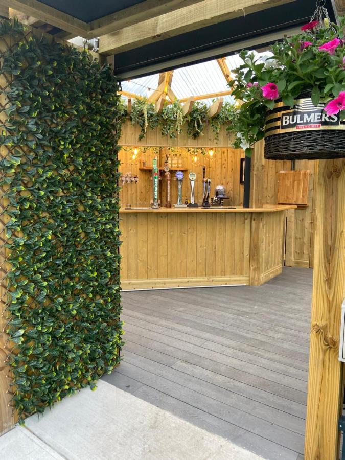 The Copper Still Bar Restaurant & Boutique Rooms Dromod Bagian luar foto