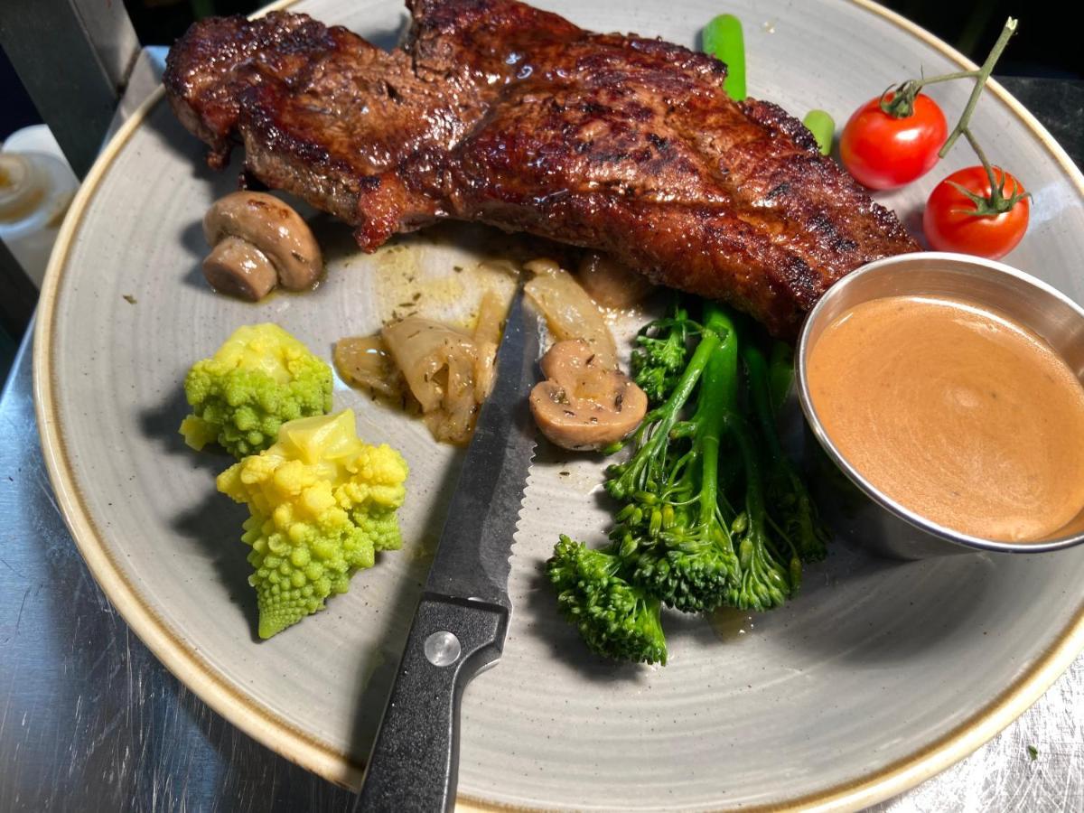 The Copper Still Bar Restaurant & Boutique Rooms Dromod Bagian luar foto