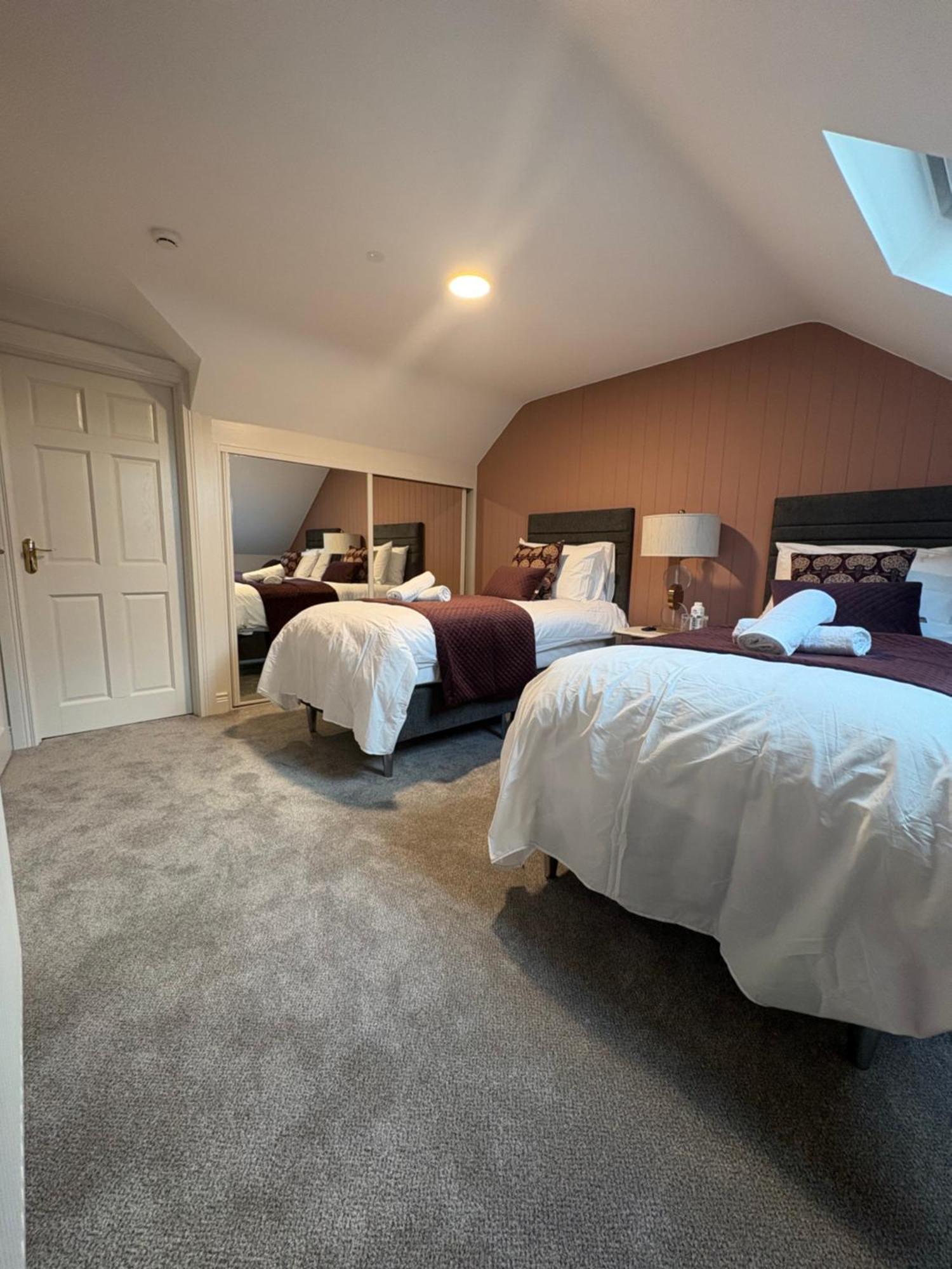 The Copper Still Bar Restaurant & Boutique Rooms Dromod Bagian luar foto